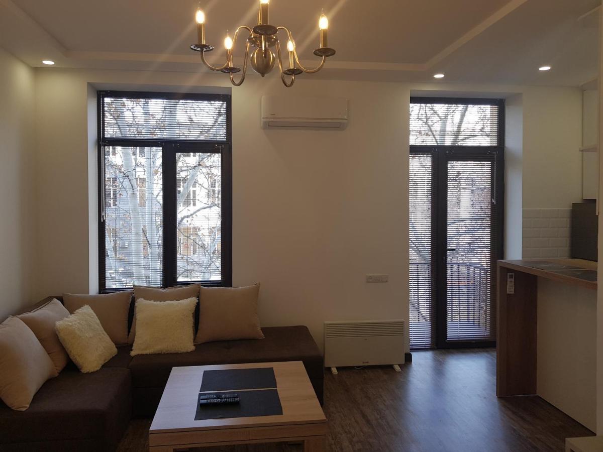 Apartamento Cascade White Luxury Ereván Exterior foto