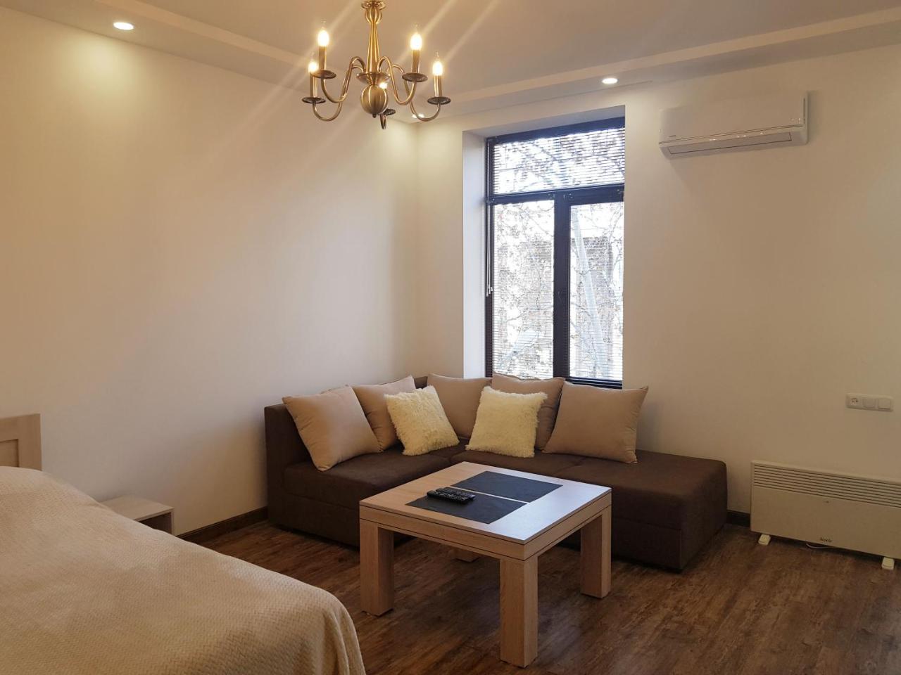 Apartamento Cascade White Luxury Ereván Exterior foto