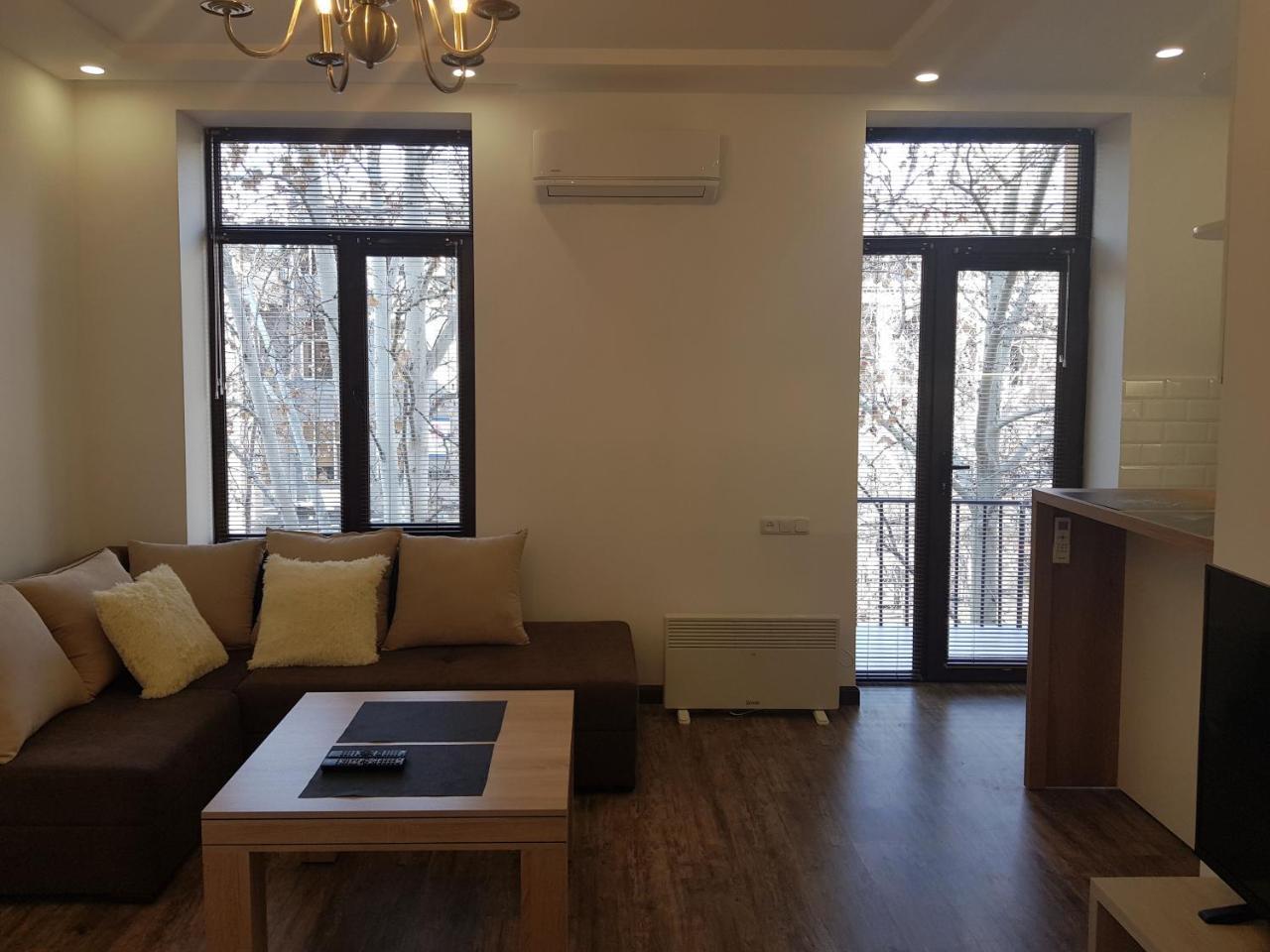 Apartamento Cascade White Luxury Ereván Exterior foto