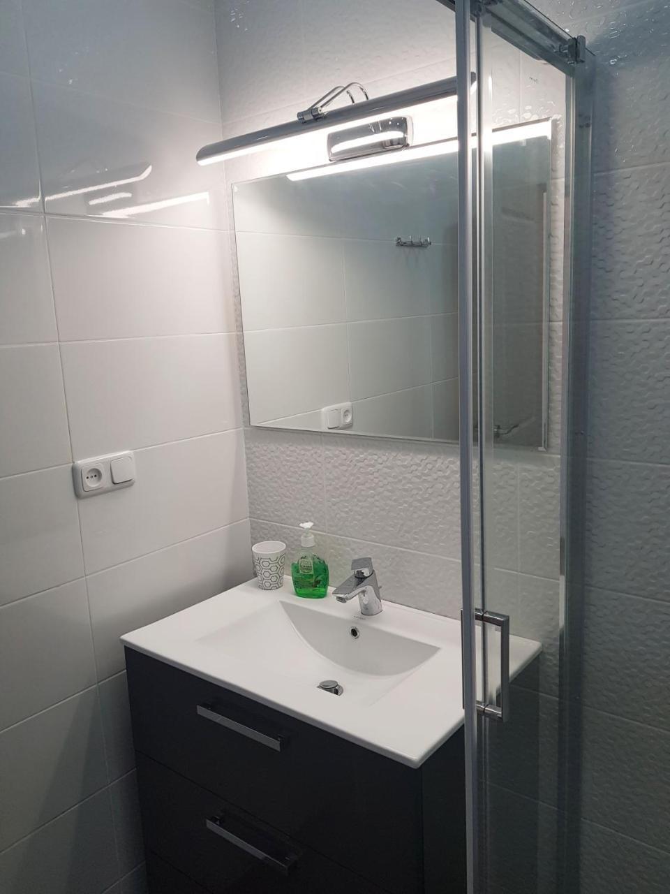 Apartamento Cascade White Luxury Ereván Exterior foto
