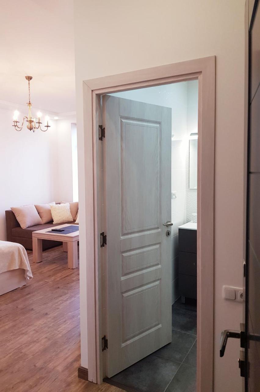 Apartamento Cascade White Luxury Ereván Exterior foto
